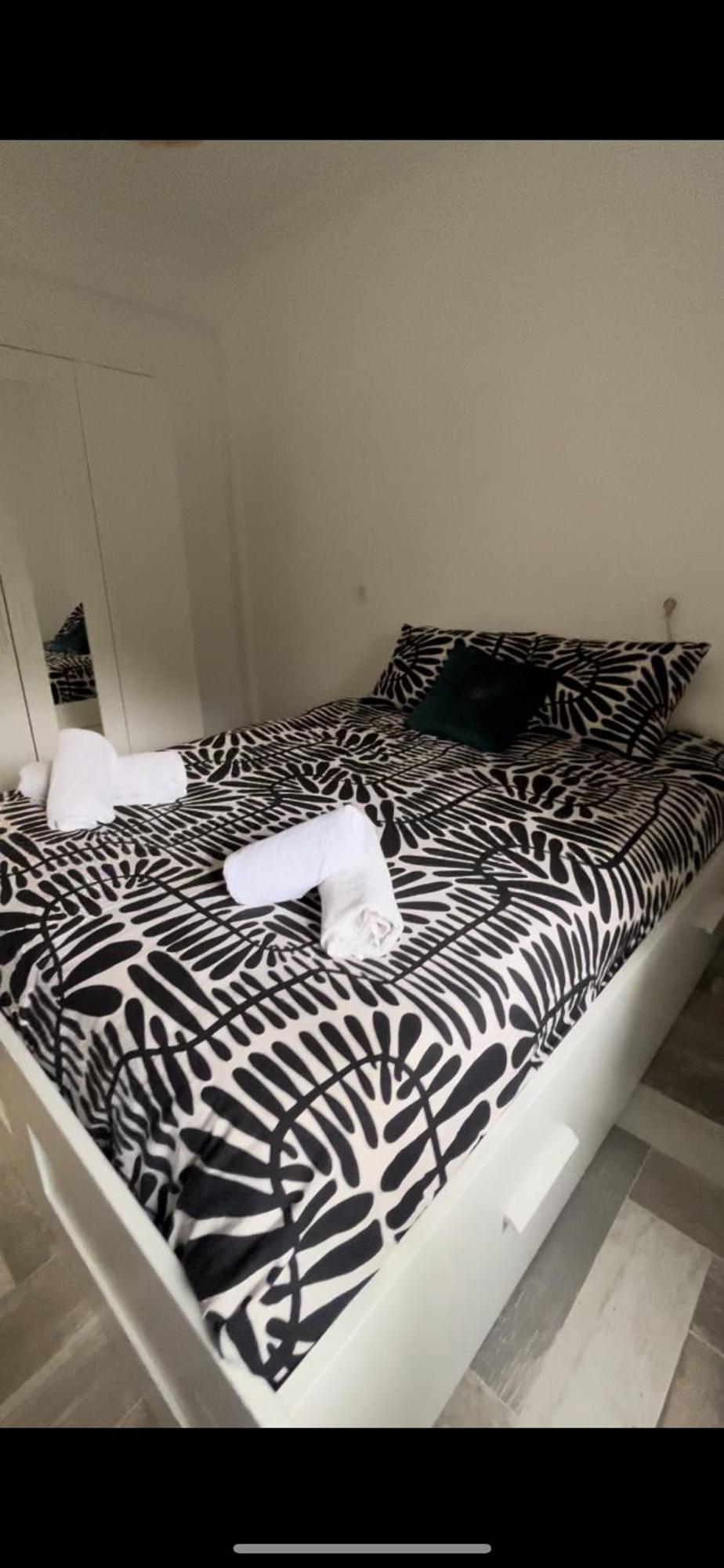 Lovely Rooms En Piso Compartido Sevilla Exterior foto